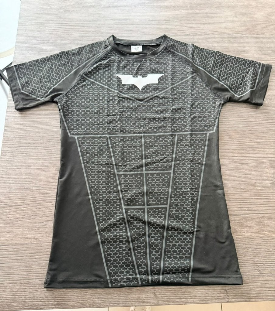 YoungLA Batman compressieshirt – maat S – €40, Kleding | Heren, Youngla, Fitness, Nieuw, Ophalen of Verzenden