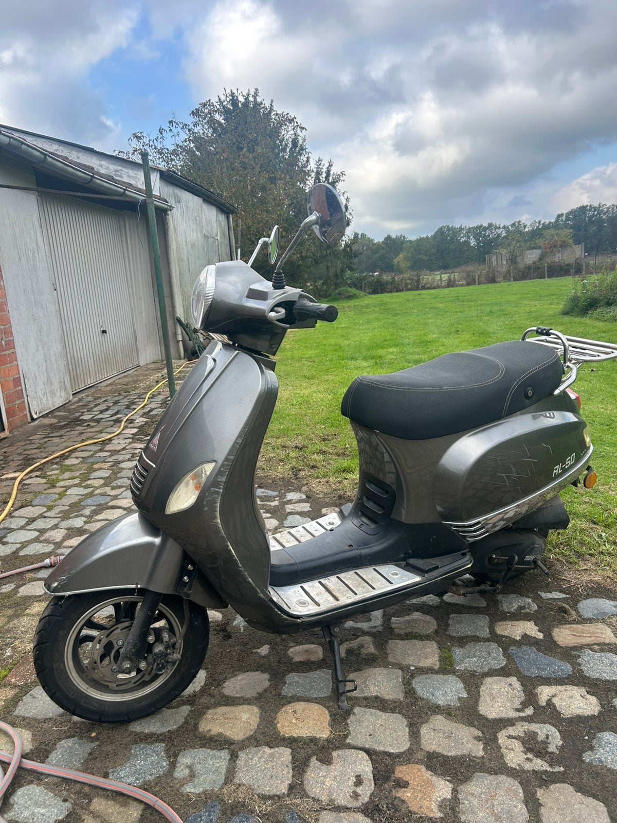Trottinette Turbho RL-50 à vendre, Vélos & Vélomoteurs, Autres marques, Enlèvement, Utilisé, Essence