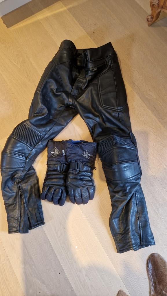 Lederen motorbroek Richa . Maat 52  Uitstekende staat, Ophalen