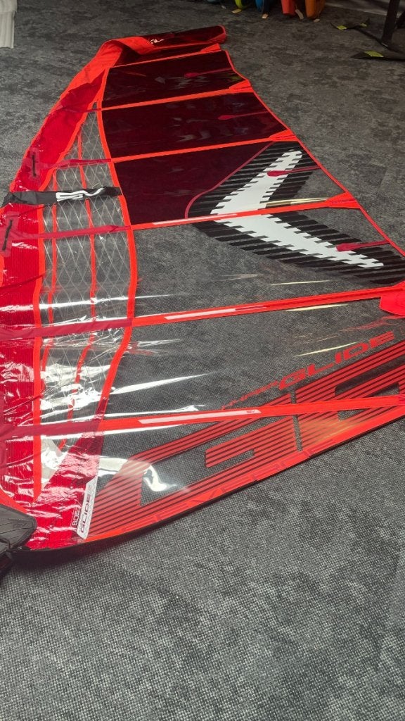 Severne Hyperglide 6 8.0 (Showroom Model)