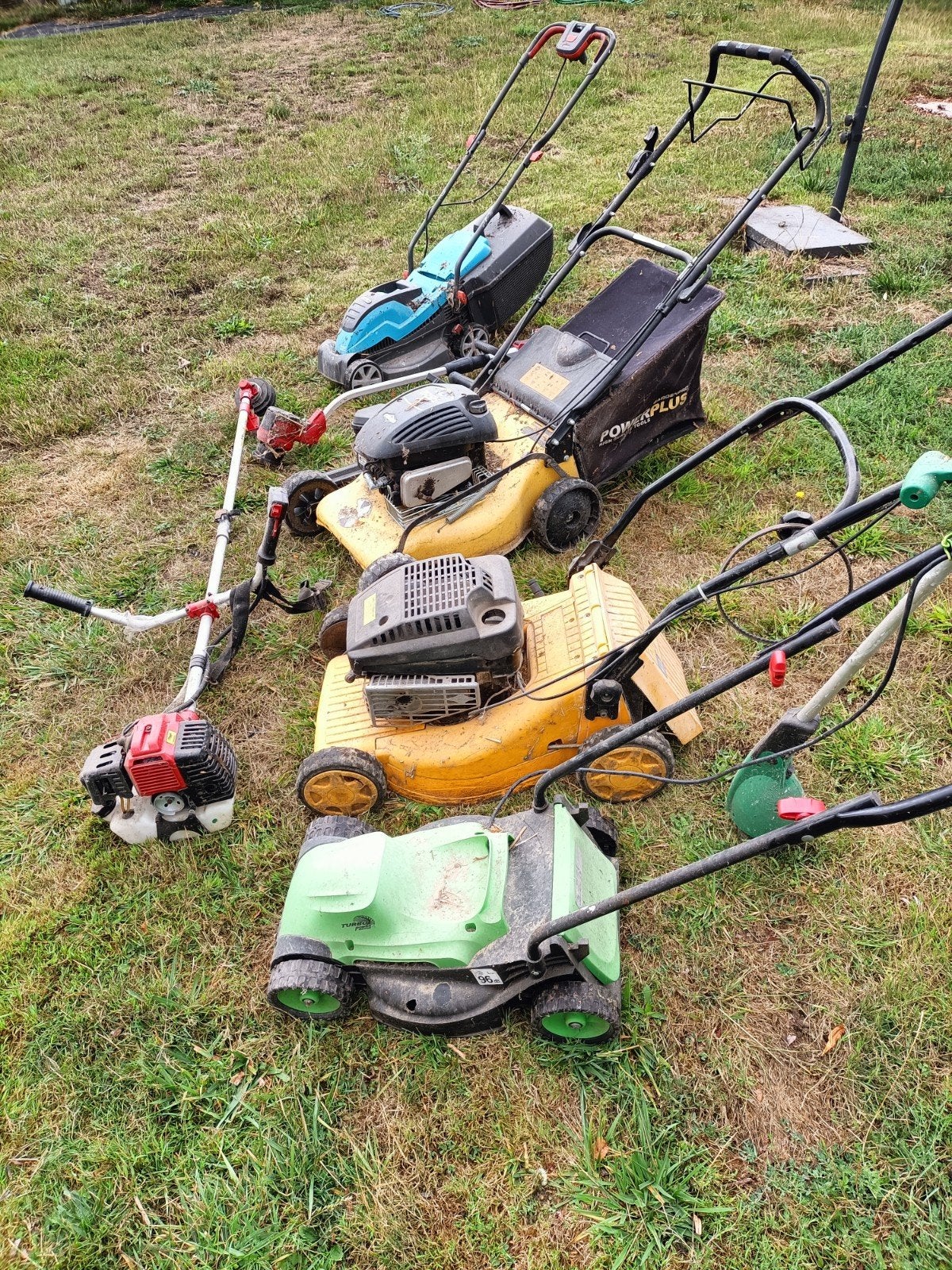 lot grasmaaiers., Ophalen