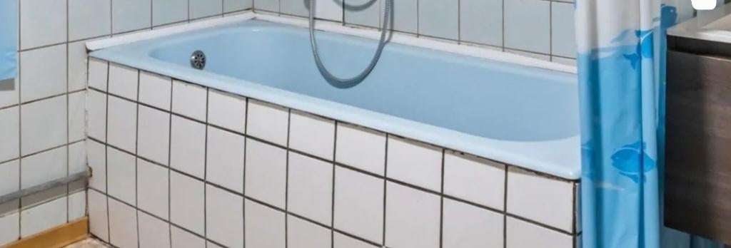 Gratis blauw bad, Ophalen, Gebruikt, Steen, Bad