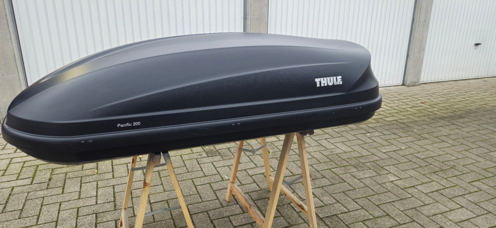 dakkoffer thule pacific 200, Enlèvement, Comme neuf