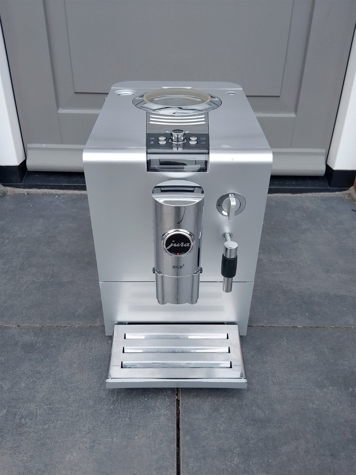 Jura ENA 9 noir avec entretien, Machine à espresso, Réservoir d'eau amovible, Enlèvement ou Envoi, 4 à 10 tasses