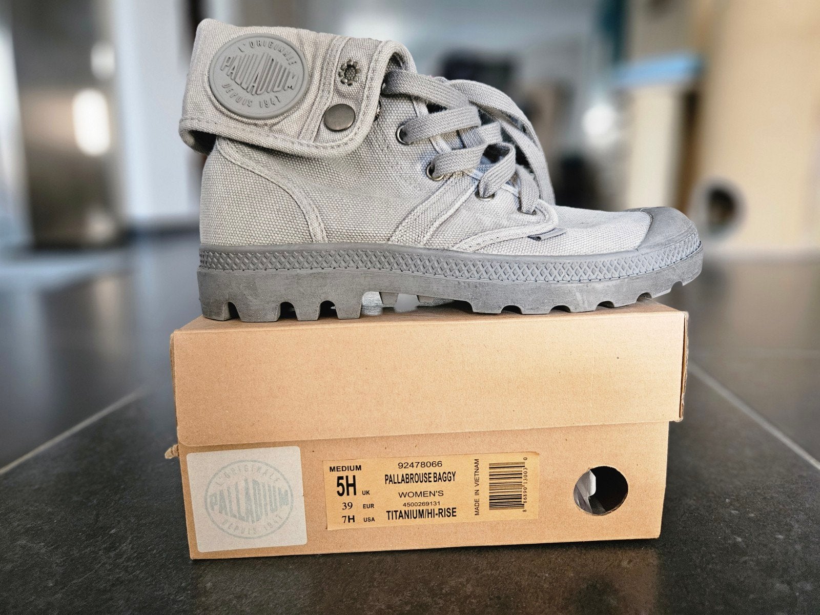 Palladium Pallabrouse Baggy – Pointure 39 – Portées une seul, Gris, Enlèvement ou Envoi, Palladium, Comme neuf