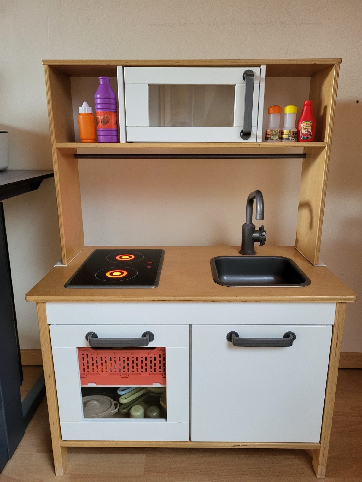 Ikea kinderkeuken, Ophalen