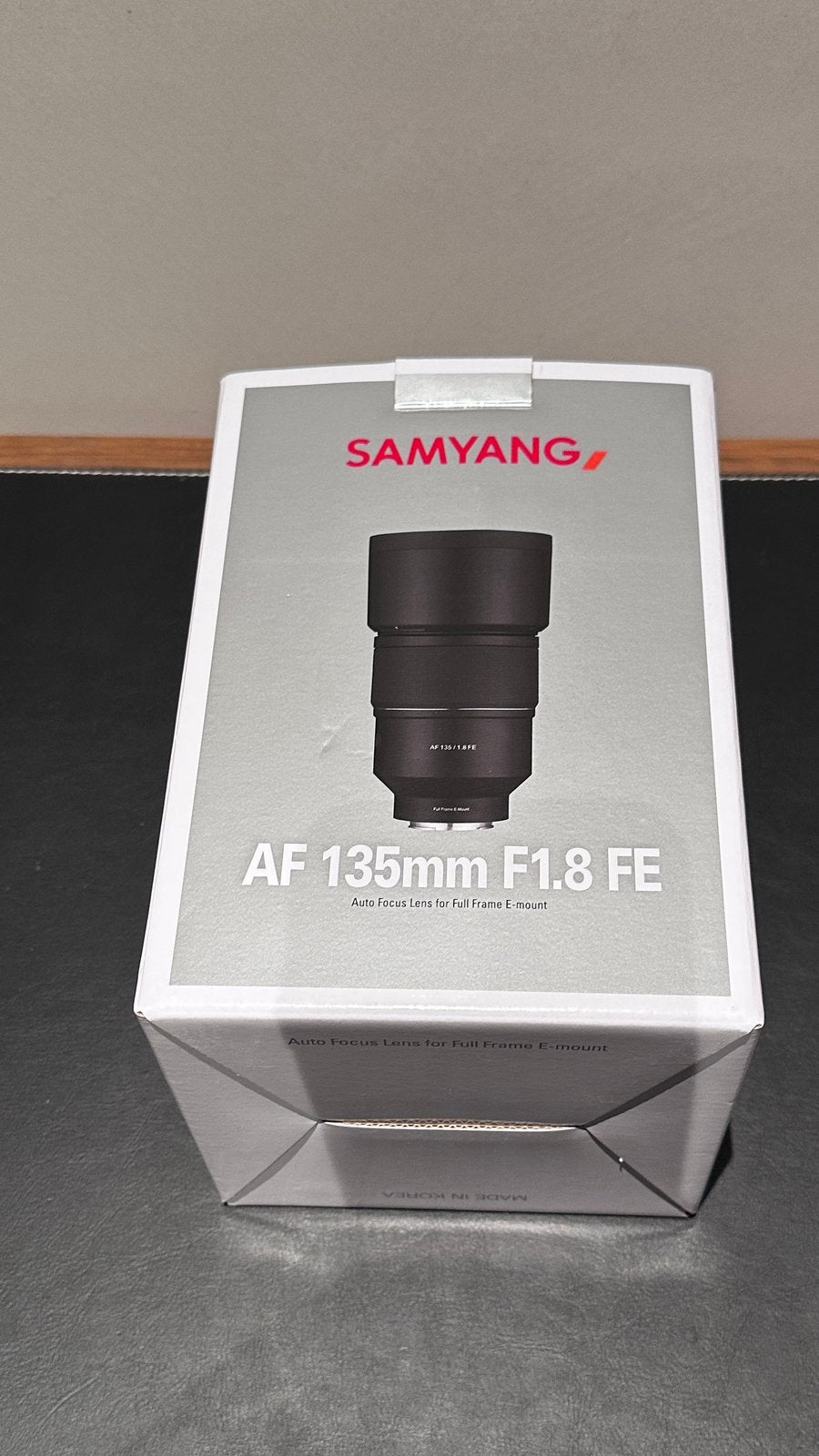 À vendre objectif Samyang AF 135 mm F1.8 FE, Enlèvement ou Envoi, Comme neuf