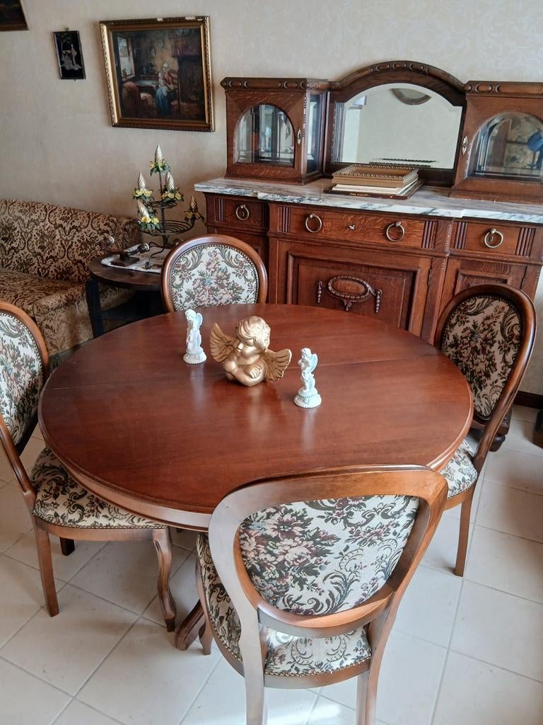 Tafel met 4 stoelen en 2 zeteltjes zgan, Ophalen
