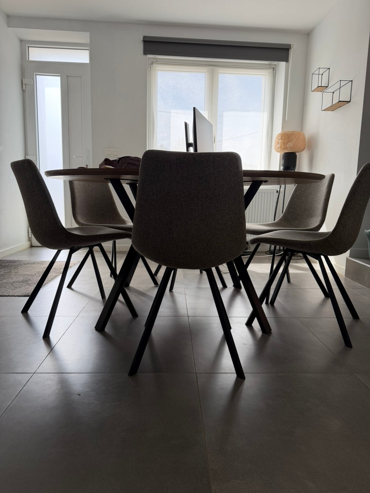 6 grijze eetkamerstoelen met grijze poten, Maison & Meubles, Salles à manger complètes, Enlèvement, Comme neuf