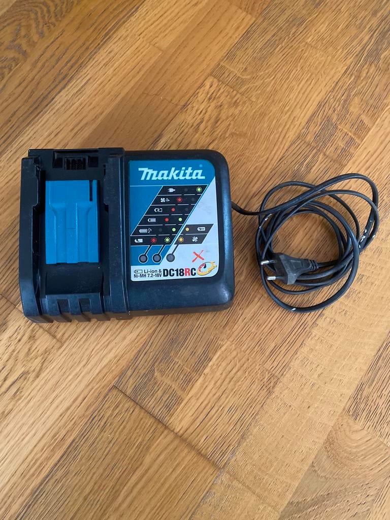 Makita batterijlader, Ophalen, Gebruikt