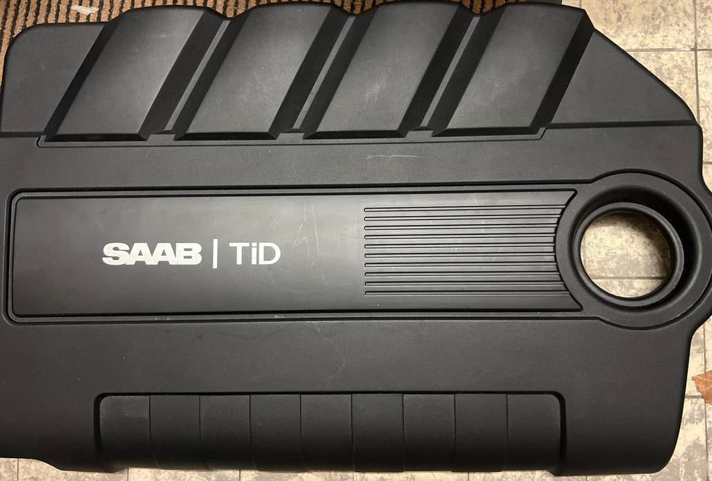 Capot moteur SAAB 9-3 TiD/TTiD, Enlèvement, Saab