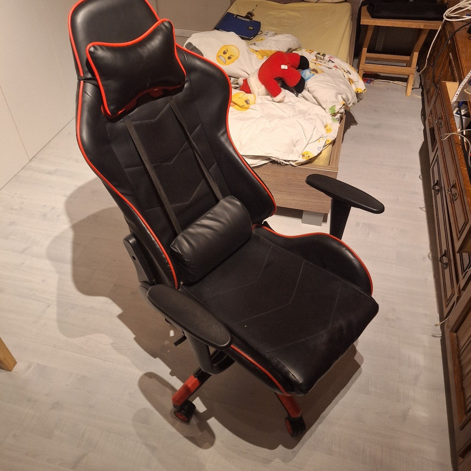 Bureau/game stoel, Ophalen, Gebruikt, Zwart, Leer
