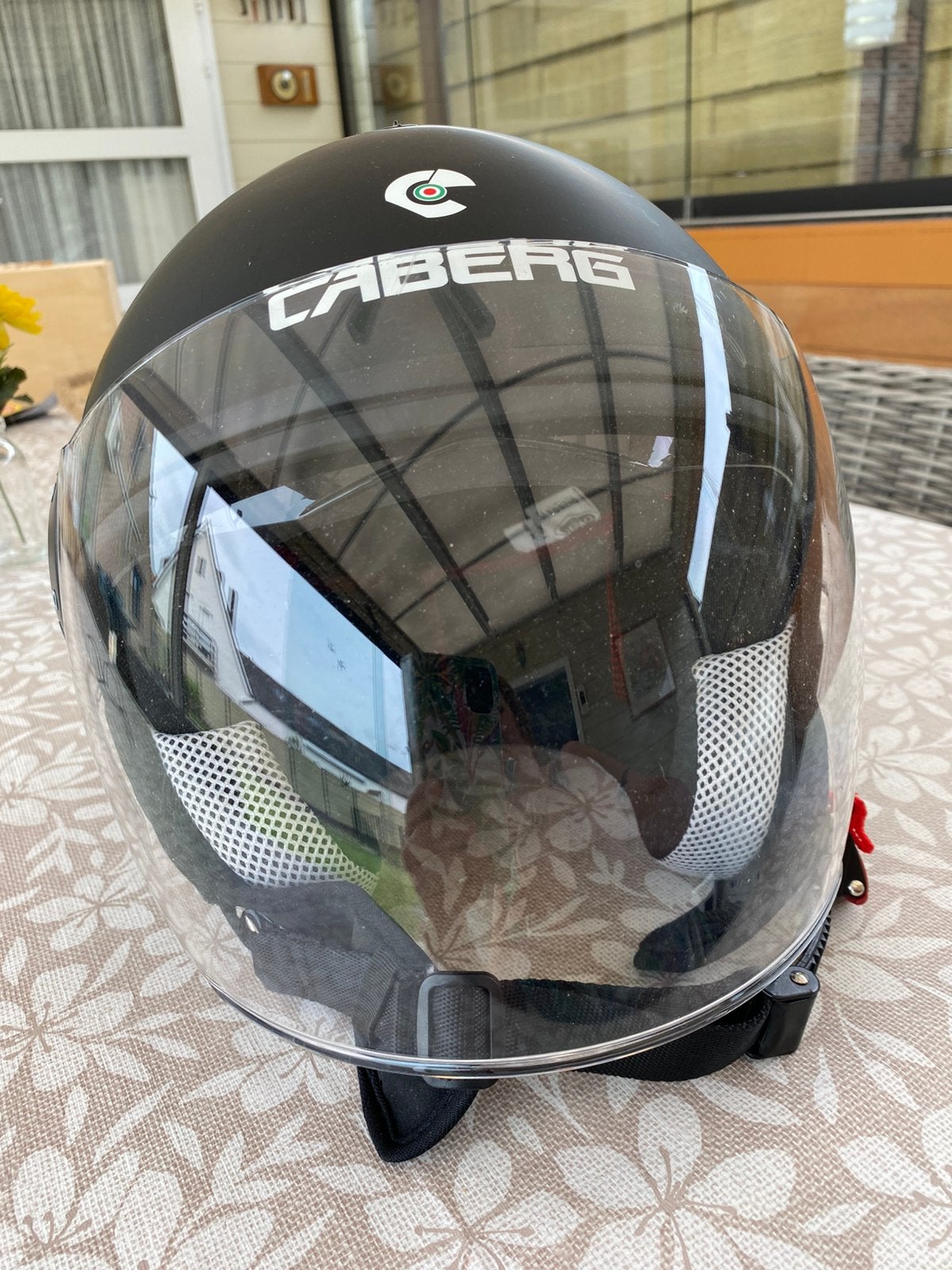 Brommer , moto helm maat XS, Ophalen, Zo goed als nieuw