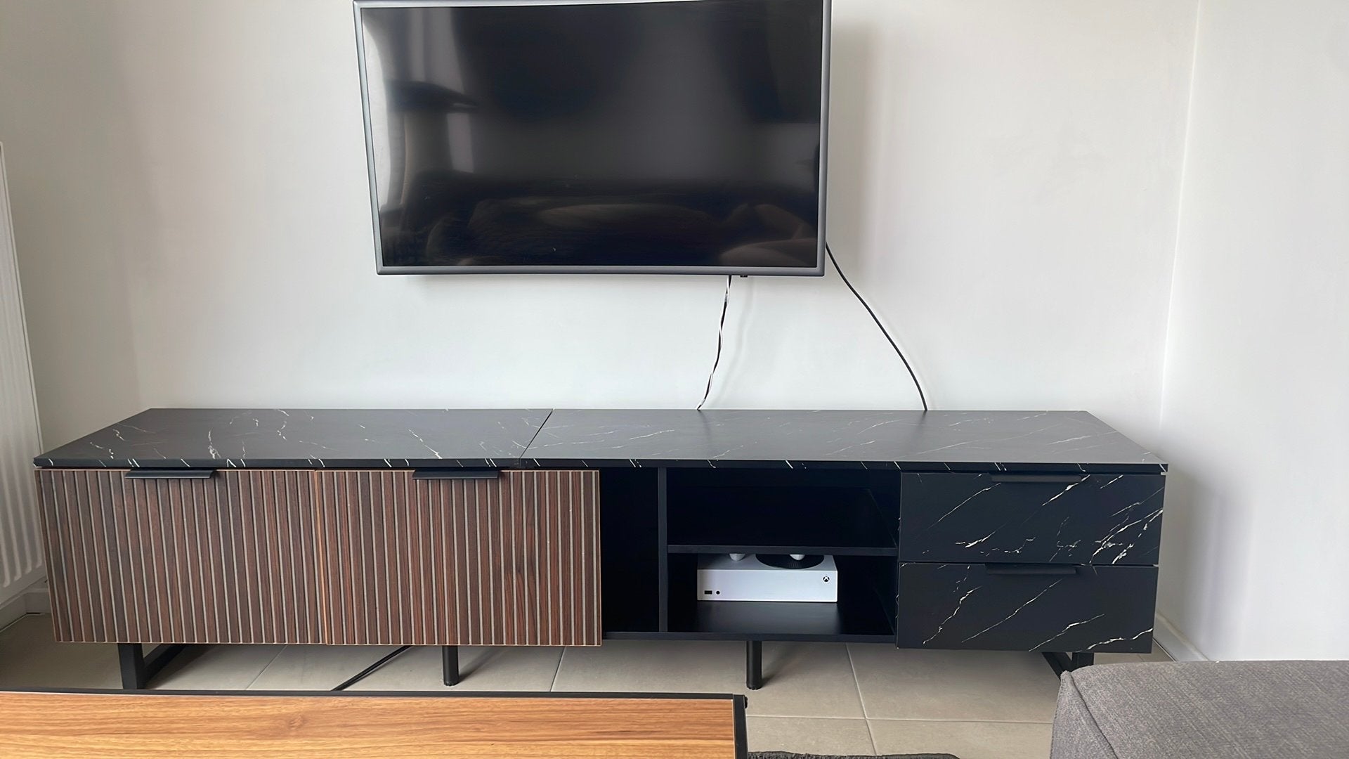 Tv-kast, Ophalen, Zo goed als nieuw, 200 cm of meer, Minder dan 100 cm