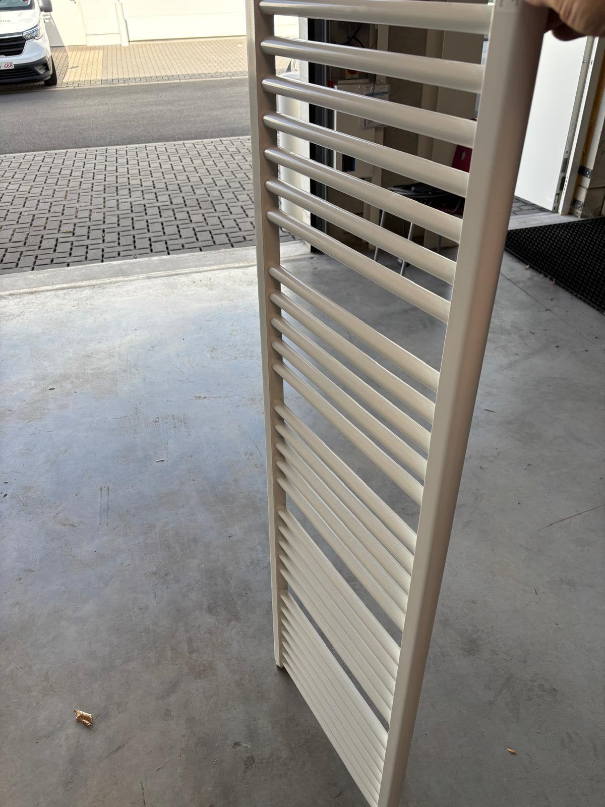 Radiateur seche serviettes, Moins de 60 cm, Enlèvement, Utilisé, 80 cm ou plus