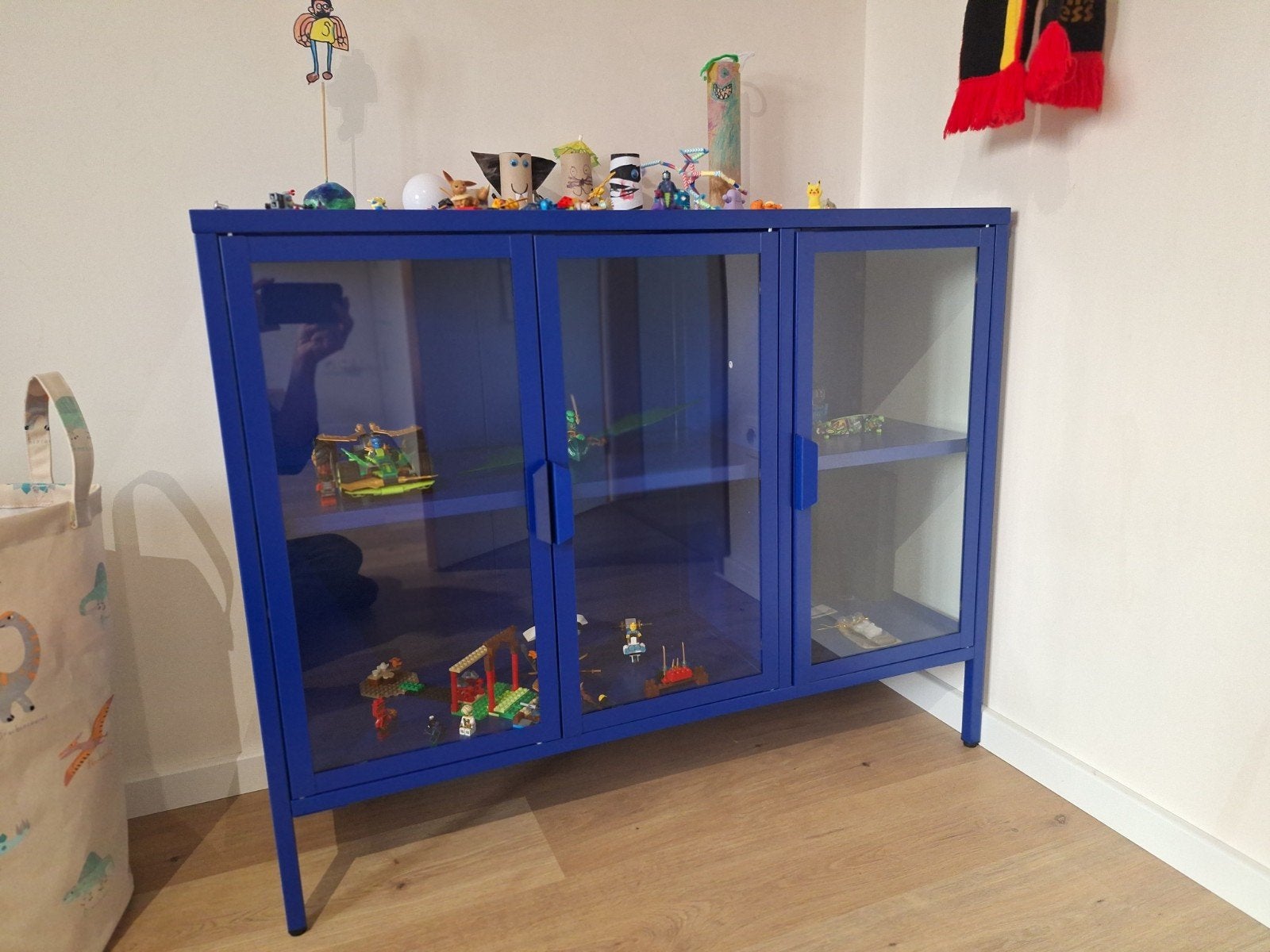 vitrinekastje nieuw in doos, Huis en Inrichting, Ophalen, Nieuw, Glas, Met deur(en)
