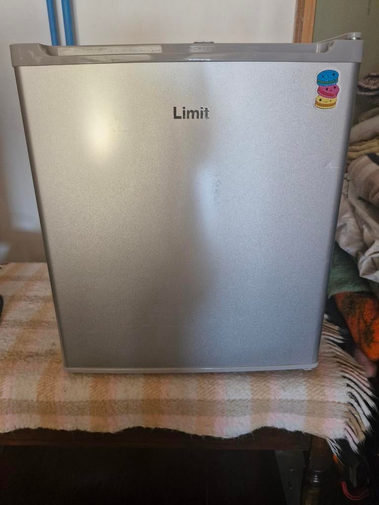 Petit réfrigérateur, Enlèvement