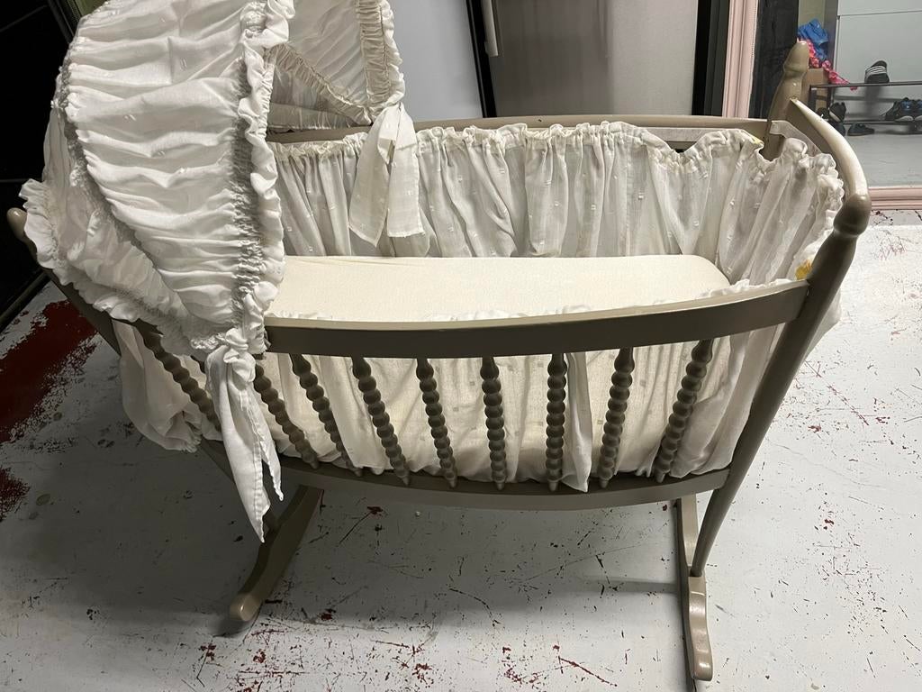 Vintage houten babywieg, Enlèvement, Comme neuf