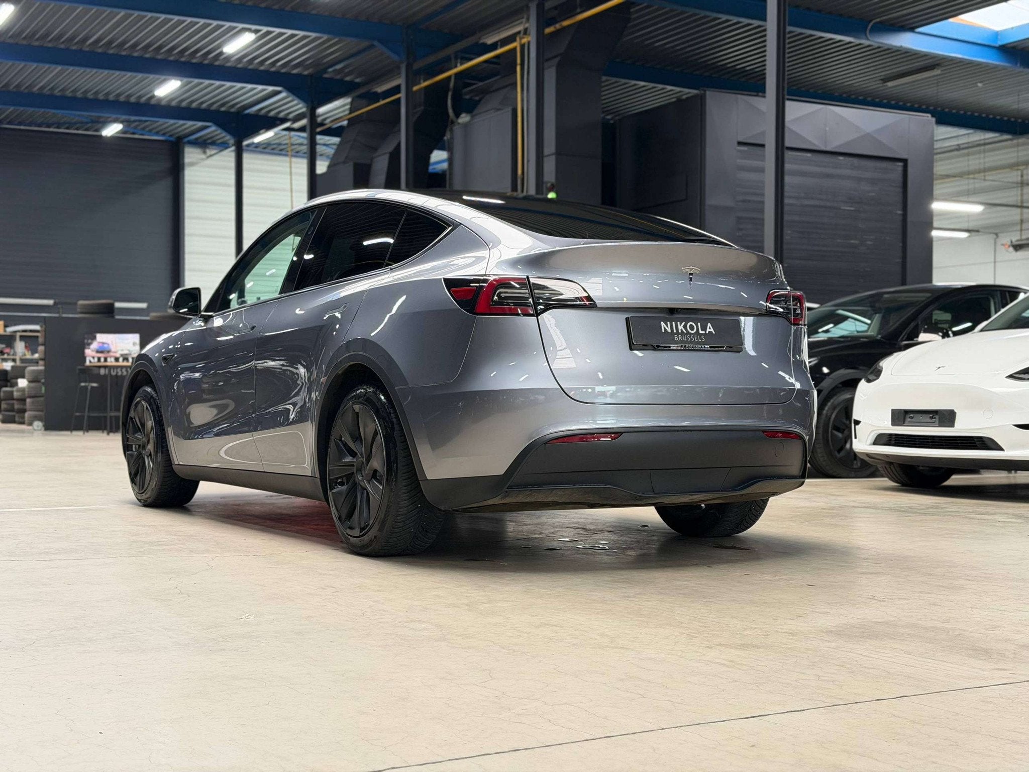 Tesla Model Y MODEL Y LONG RANGE RWD - HW4 - TOW HOOK - PANO, Auto's, Achterwielaandrijving, Gebruikt, Zwart, 600 km
