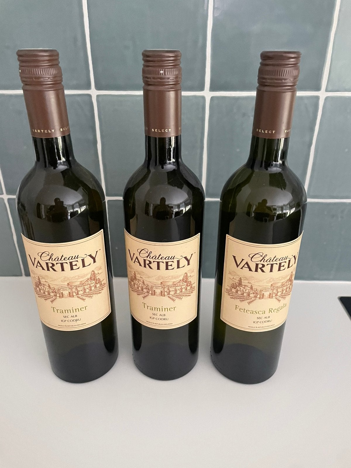 chateau vartely 3 flessen, Enlèvement ou Envoi, Neuf