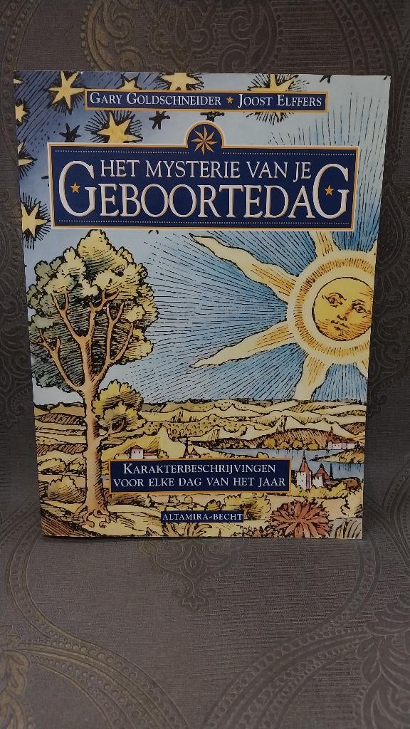 Boek Het mysterie van je geboortedag, Boeken, Ophalen of Verzenden, Zo goed als nieuw