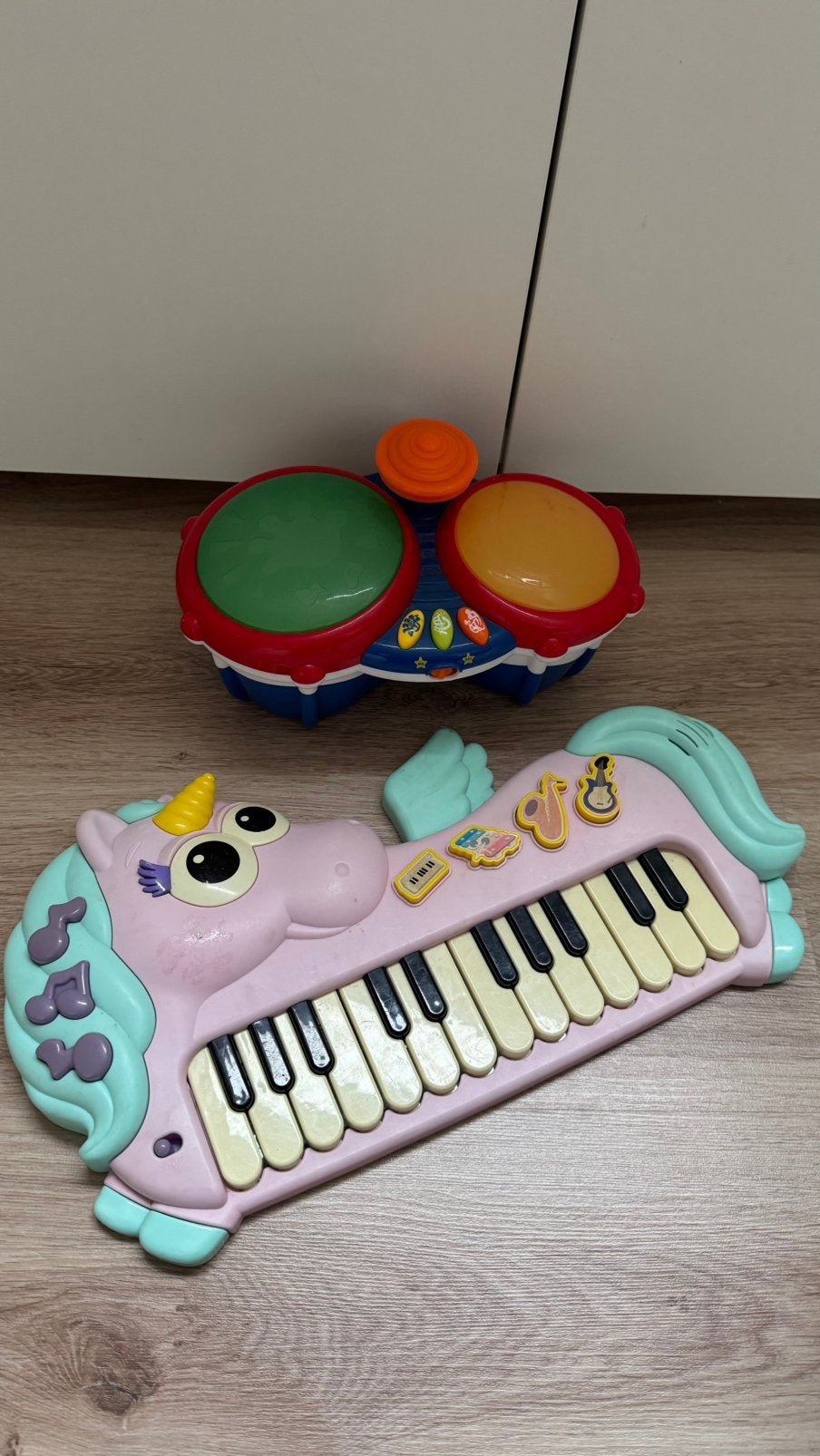 Speelgoed trommel en piano met geluid en lichtjes., Ophalen of Verzenden, Gebruikt, Met geluid