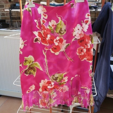 Rokje bloemenprint volant onderaan Weill mt 38-40, Neuf, Taille 38/40 (M), Enlèvement ou Envoi, Weill