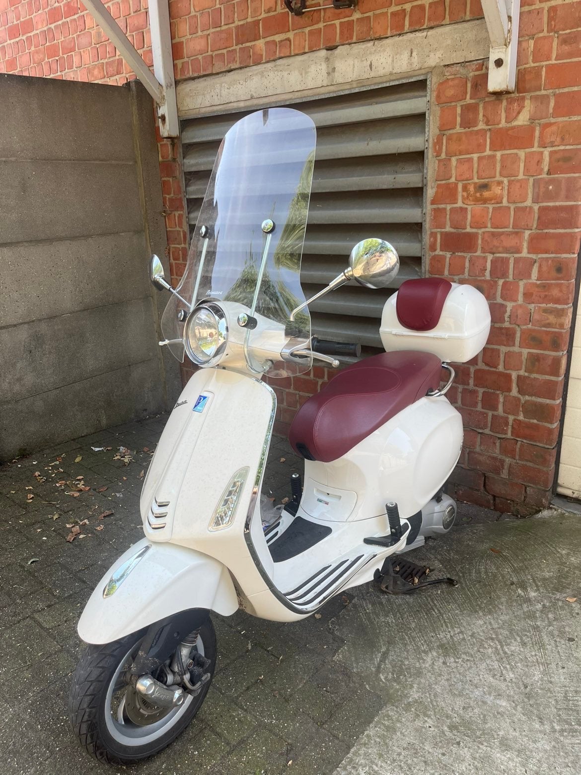 Vespa Primavera 125cc, Fietsen en Brommers, Scooters | Vespa, Zo goed als nieuw, Overige modellen, Benzine, Ophalen