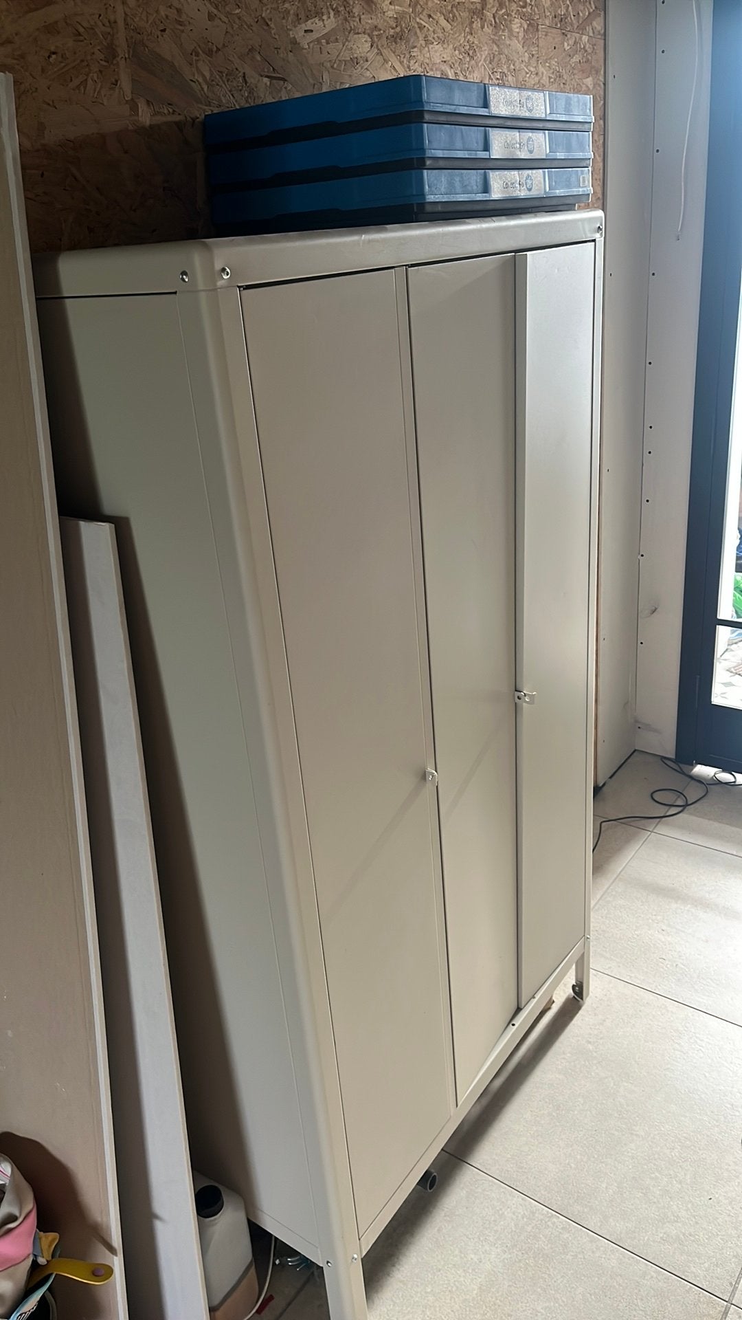 Kast, Enlèvement, Utilisé, Métal, Plusieurs portes