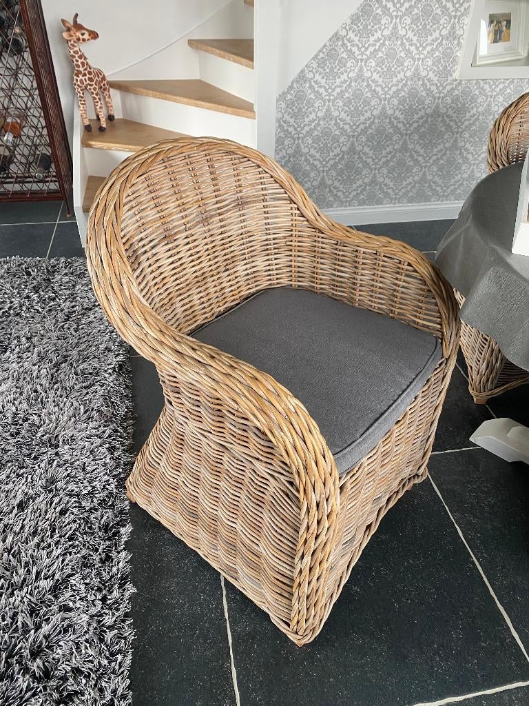 Rotan eetkamerstoel, Maison & Meubles, Chaises, Enlèvement, Utilisé, Osier ou Rotin, Quatre