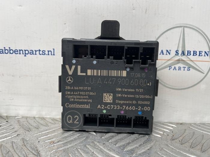 Module verrouillage central des portes d'un Mercedes Vito, -, 3 mois de garantie, Utilisé, -