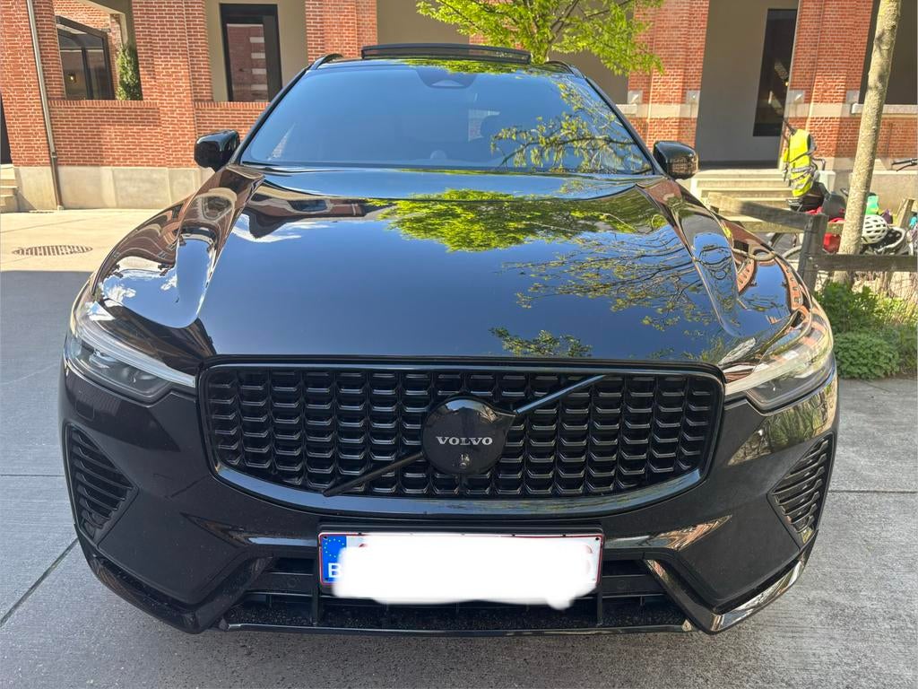 XC60 Ultimate Black. 02/2024. Perfecte staat, full option., Auto's, Volvo, Automaat, 334 kW, Leder, 2000 cc