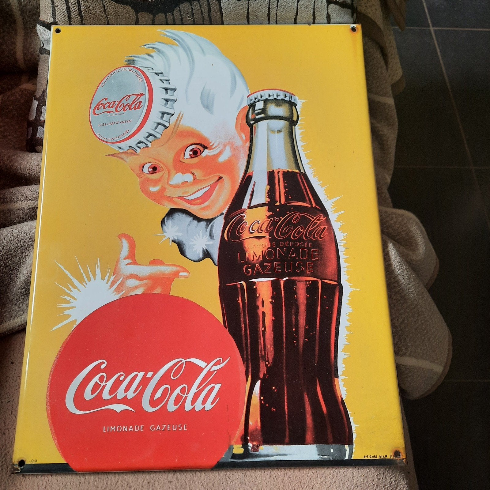Emaillebord van Coca Cola . Geen fake ! 30 cm x 40 cm, Verzamelen, Ophalen of Verzenden, Gebruikt, Reclamebord