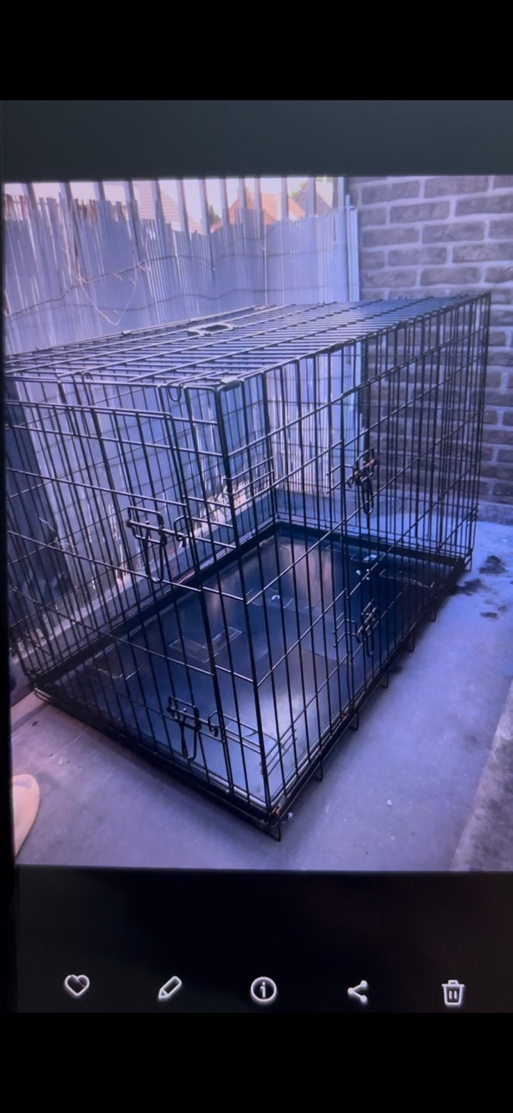 2 honden benchen te koop maar xl en m, Ophalen, Zo goed als nieuw