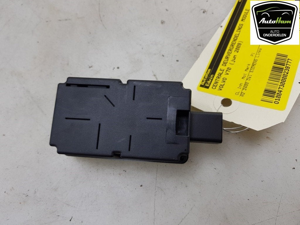 ORDINATEUR VEROUILLAGE CENTRALISE V70 (BW) (|31252988|), Info@volvocars.com, Volvo Car Germany GmbH, Siegburger Straße 229
50679  Köln, DE