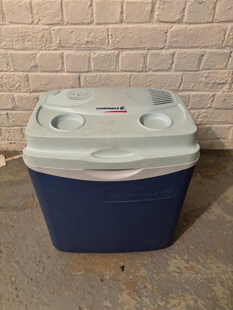 Frigobox voor de auto, Caravans en Kamperen, Ophalen, Zo goed als nieuw, Koelbox, Elektrisch