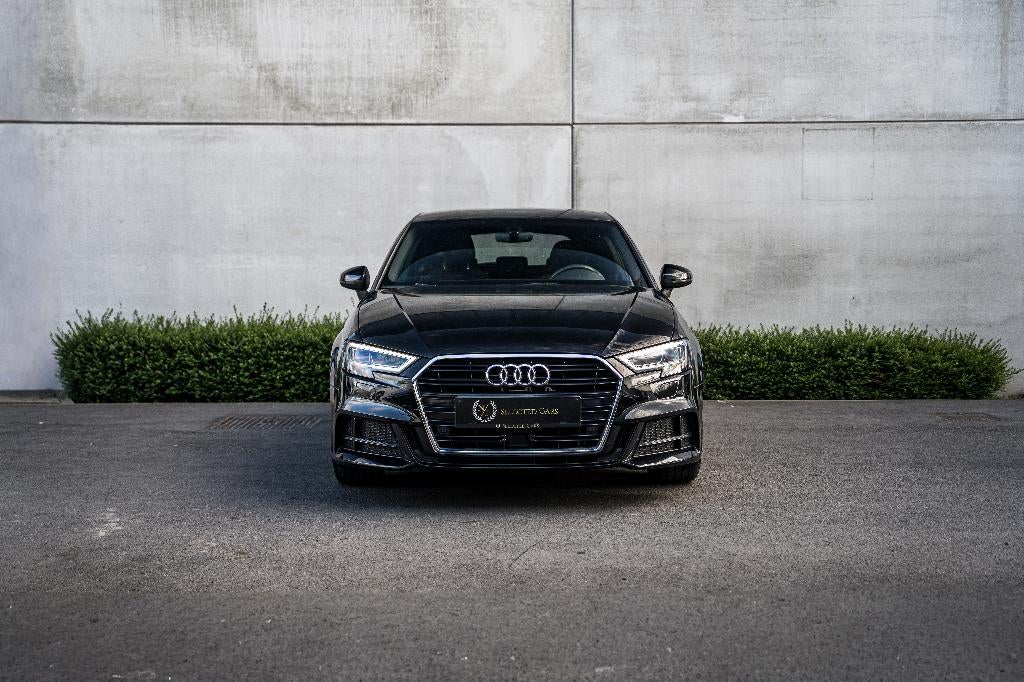 Audi A3 SPORTBACK 30 TFSI*S LINE*XENON*JANTES, Autos, Achat, Entreprise, Boîte manuelle, Noir