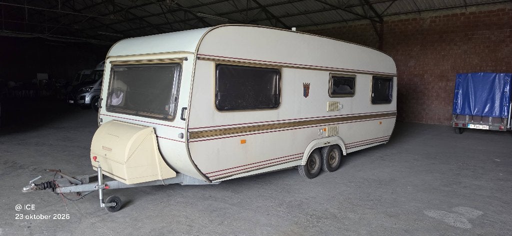 Tabbert 5.9, Caravans en Kamperen, Standaardzit, Tabbert, Particulier, 5 tot 6 meter