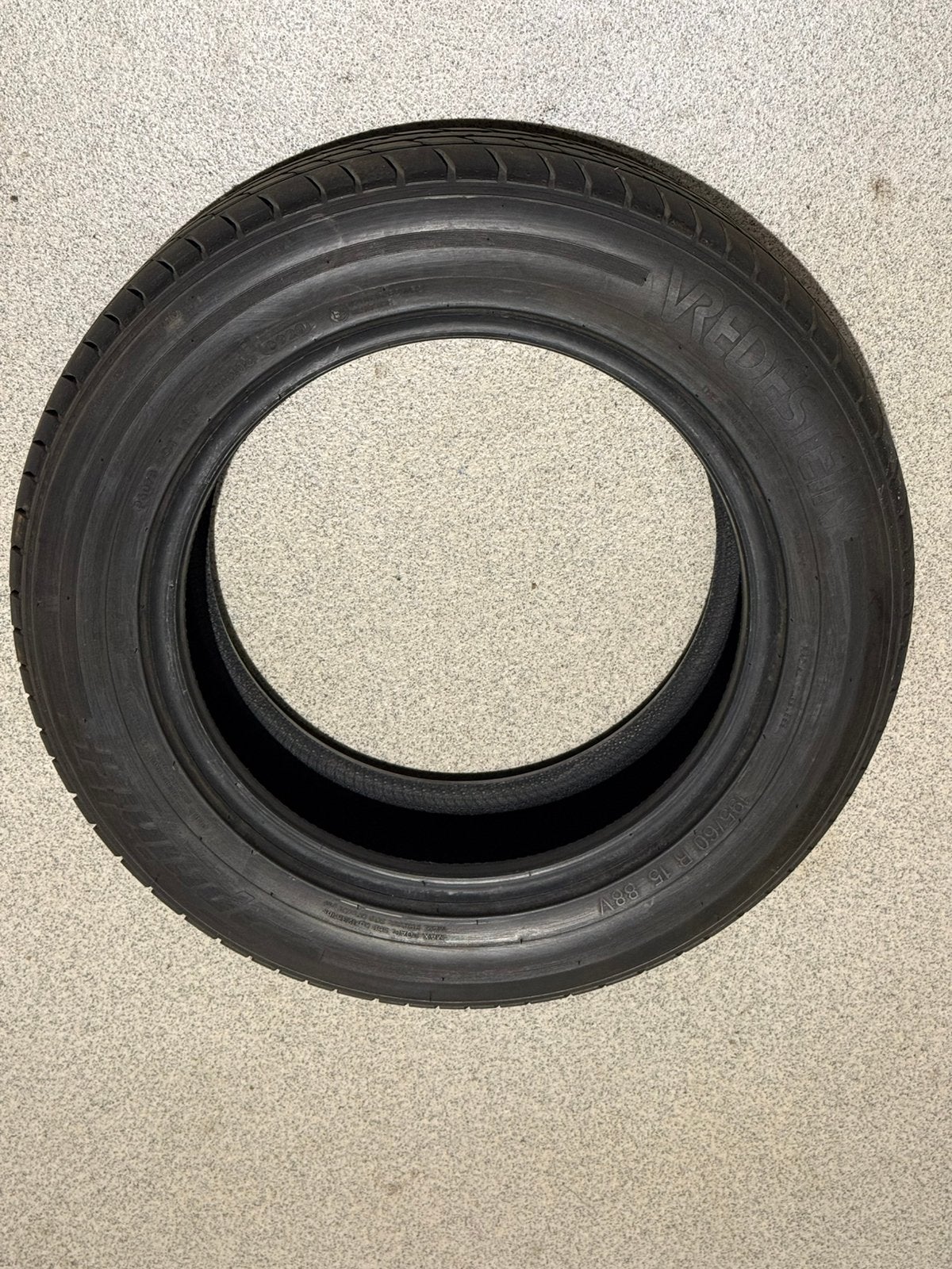 Vredestein Sprint+ 195/60R15, Auto-onderdelen, Gebruikt, 15 inch, Ophalen of Verzenden, Band(en)