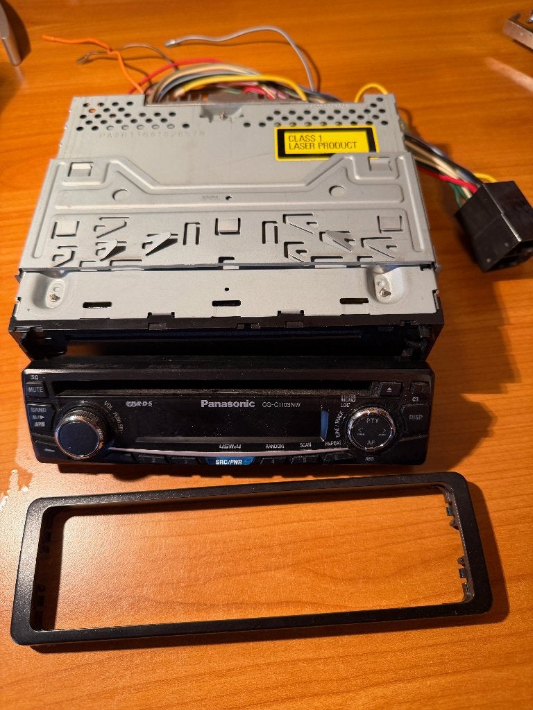 Autoradio Panasonic met cd-speler, Ophalen of Verzenden, Gebruikt