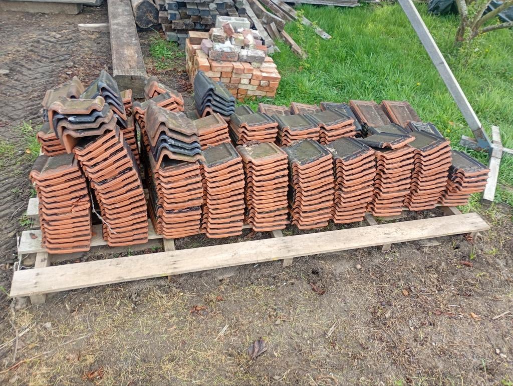 Stormpannen 44, Ophalen, Zwart