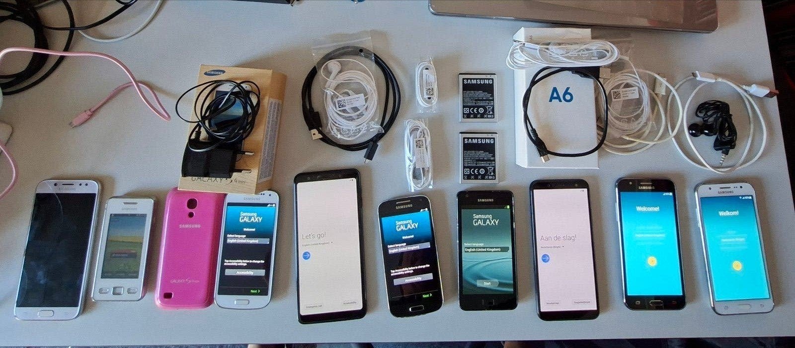 Lot de 9 téléphones Samsung + Galaxy Tab 3, Enlèvement ou Envoi, Utilisé, Blanc, Android OS