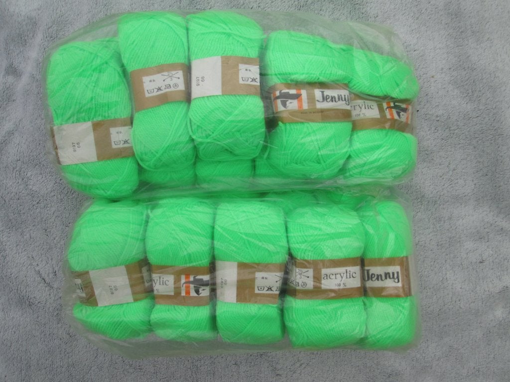 Laines à tricoter vertes, Hobby & Loisirs créatifs, Enlèvement, Neuf, Tricot, Autres types