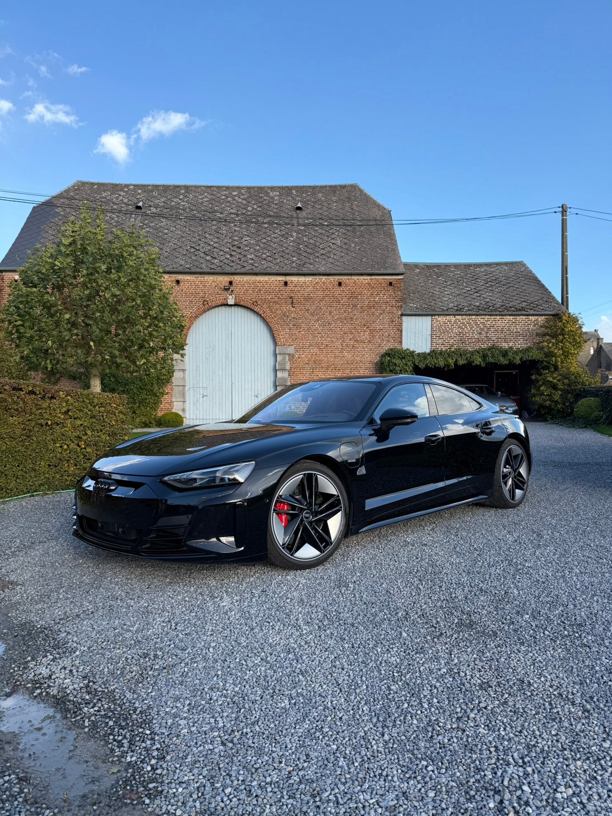 Audi e-tron gt, Autos, Cuir et Alcantara, Achat, 4 portes, Entretenue par le concessionnaire