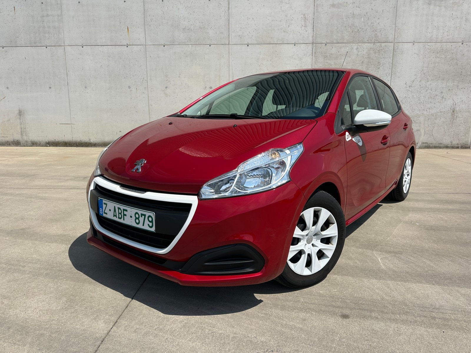 PEUGEOT 208 1.2 BENZINE 2016 / AIRCO / Cruise Controle, Voorwielaandrijving, Stof, 50 kW, 1199 cc