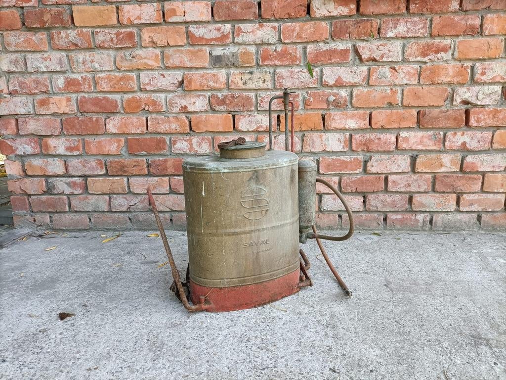 Antieke gifspuit – boerderijvondst uit de jaren ’60/’70, Ophalen, Gebruikt