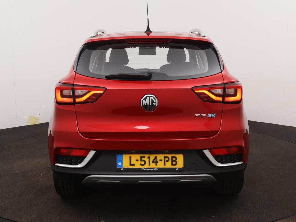 MG ZS EV Luxury 45 kWh | Pano Dak | Navi | Camera | Leder |, Auto's, MG, 45 kWh, Gebruikt, Zwart, ZS