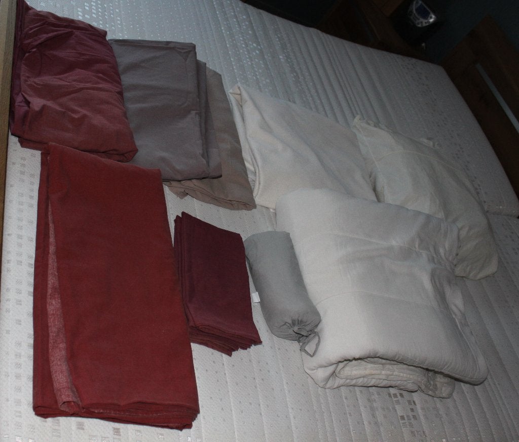 2 matelas Elsach 90x200x18 & nombreuse literie..en TB état.., Huis en Inrichting, Ophalen, Gebruikt, 90 cm, Tweepersoons