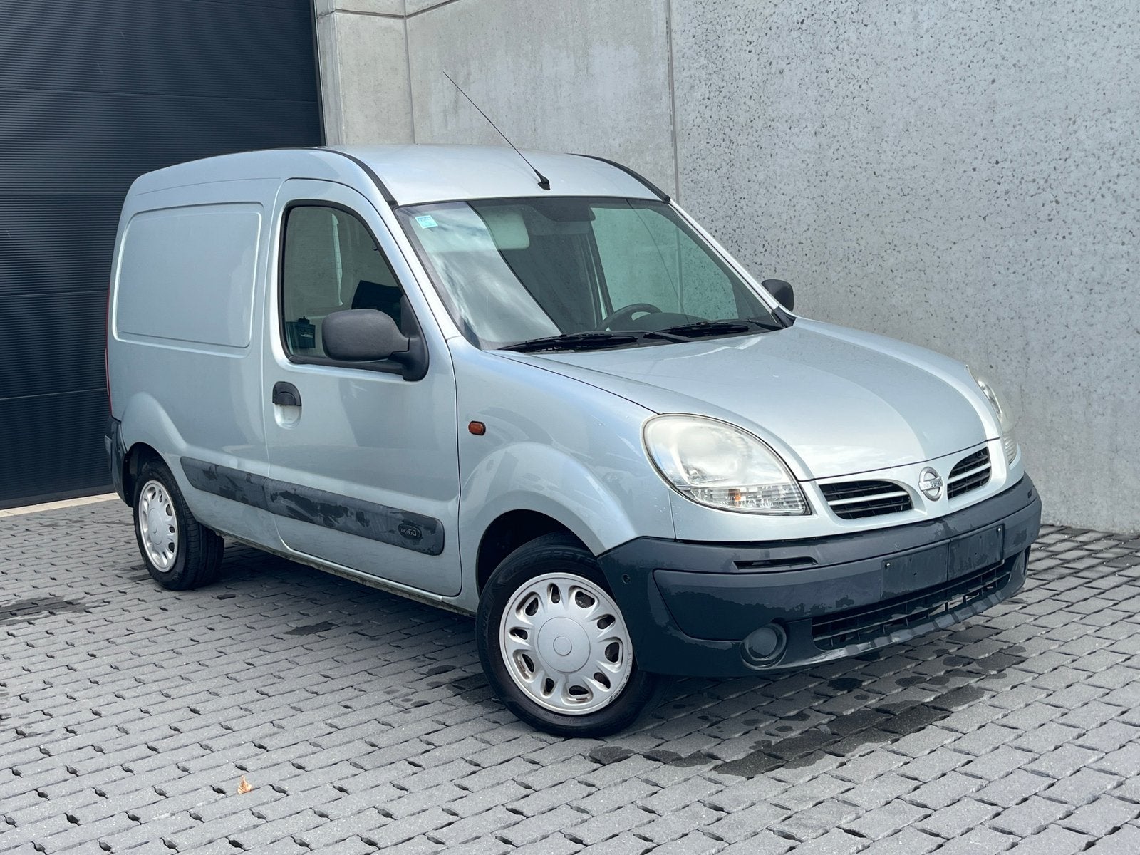 Nissan Kubistar (Renault Kangoo) 1.5dci 2005 244 000 km, Argent ou Gris, Achat, 4 portes, Entreprise