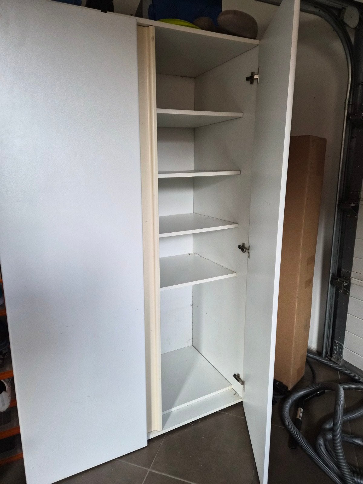 bergkast, al gedemonteerd, Doe-het-zelf en Bouw, Ophalen